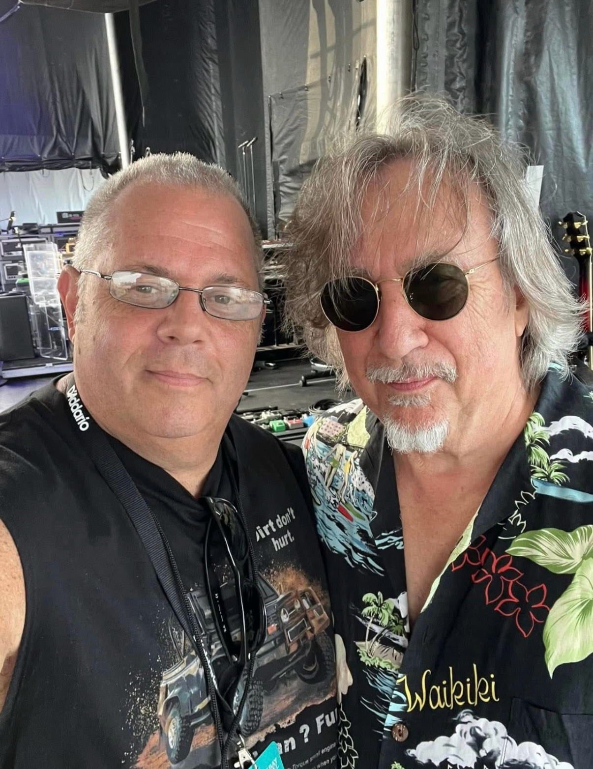 Musicians and friends 17